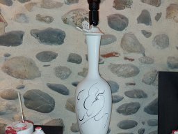grande lampe elancee oiseau stylise 